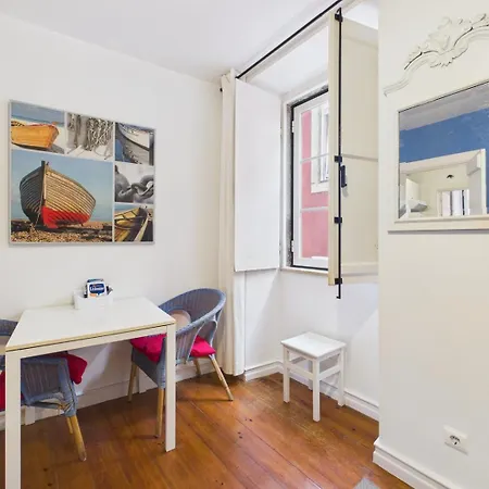 Charming 1br W/ Sofa Bed In The Heart Of Alfama | By Airnest Apartment *